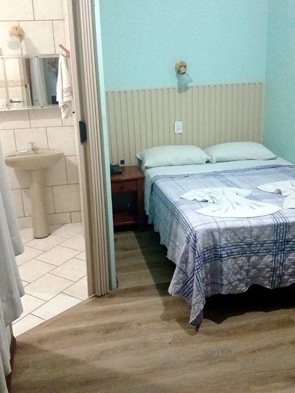 Pousada e Residencial Ilha Dourada